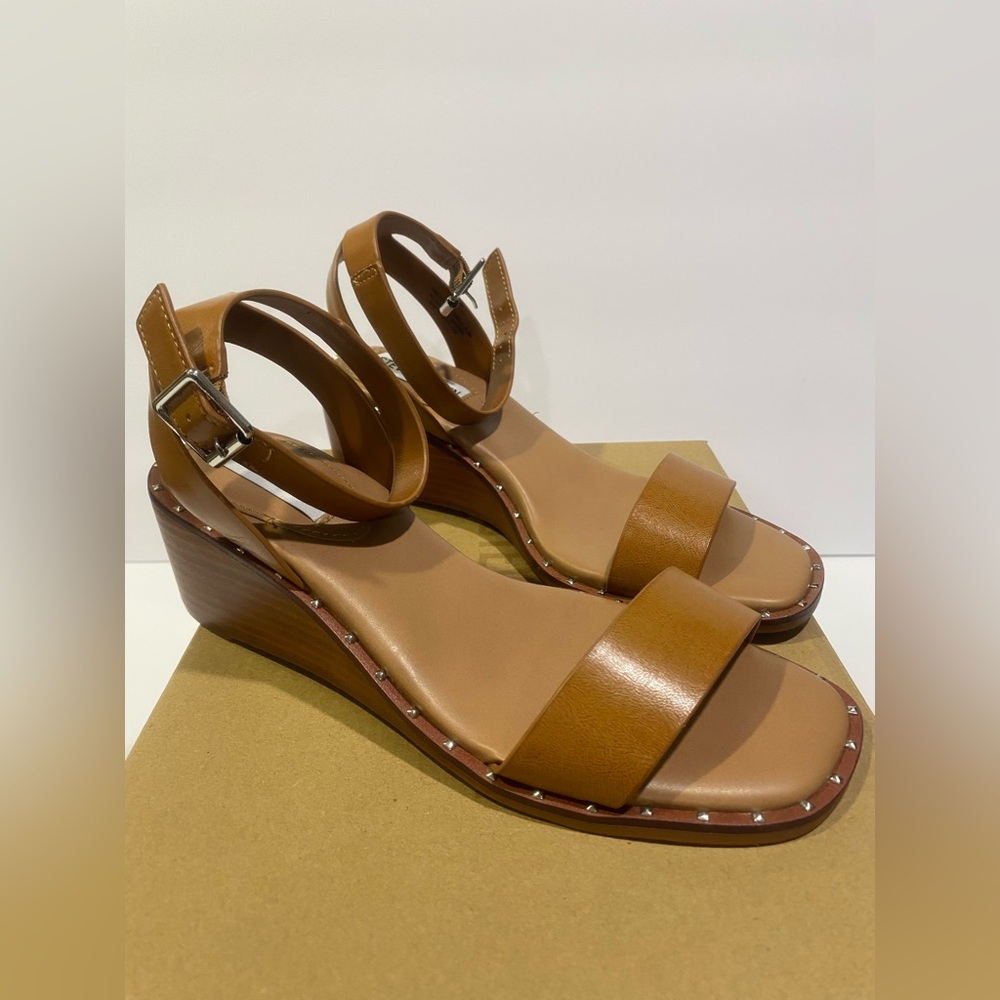 Steve Madden Sandals Size 6.5